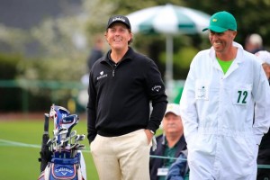 Phil Mickelson og Bones kylfuberinn hans