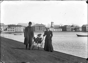 By Reykjavík pond in 1908