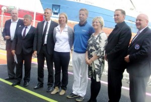 The founders of FORSKOT - a fund supporting Icelandic elite golfers on June 14th 2012 hrs.: 12:30 after the signing of the contract. From left.: Jón Eyjólfur Ásgeirsson, president of the Icelandic Golf Association GSÍ, Björgólfur Jóhannsson, CEO of Icelandair Group, Viðar Þorkelsson, CEO of Valitor; Tinna Jóhannsdóttir, professional golfer, GK, Birgir Leifur Hafþórsson, GKG, professional golf - both were among the first recipients of funds from FORSKOT; Birna Einarsdóttir, banker in Íslandsbanki, Gylfi Sigfússon, CEO of Eimskip and Hörður Þorsteinsson, manager of GSÍ. Photo: Golf 1 